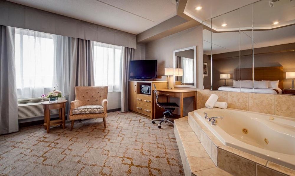 Monte Carlo Inns - Vaughan Suites Image 12