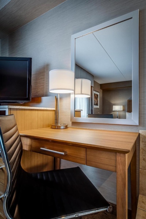 Monte Carlo Inns - Vaughan Suites image 13