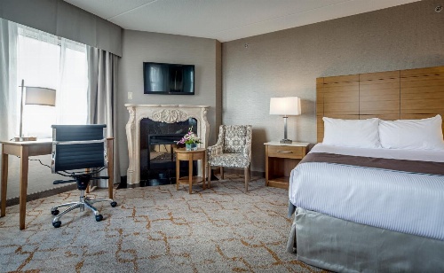 Monte Carlo Inns - Vaughan Suites image 2