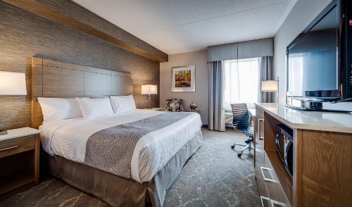 Monte Carlo Inns - Vaughan Suites image 28