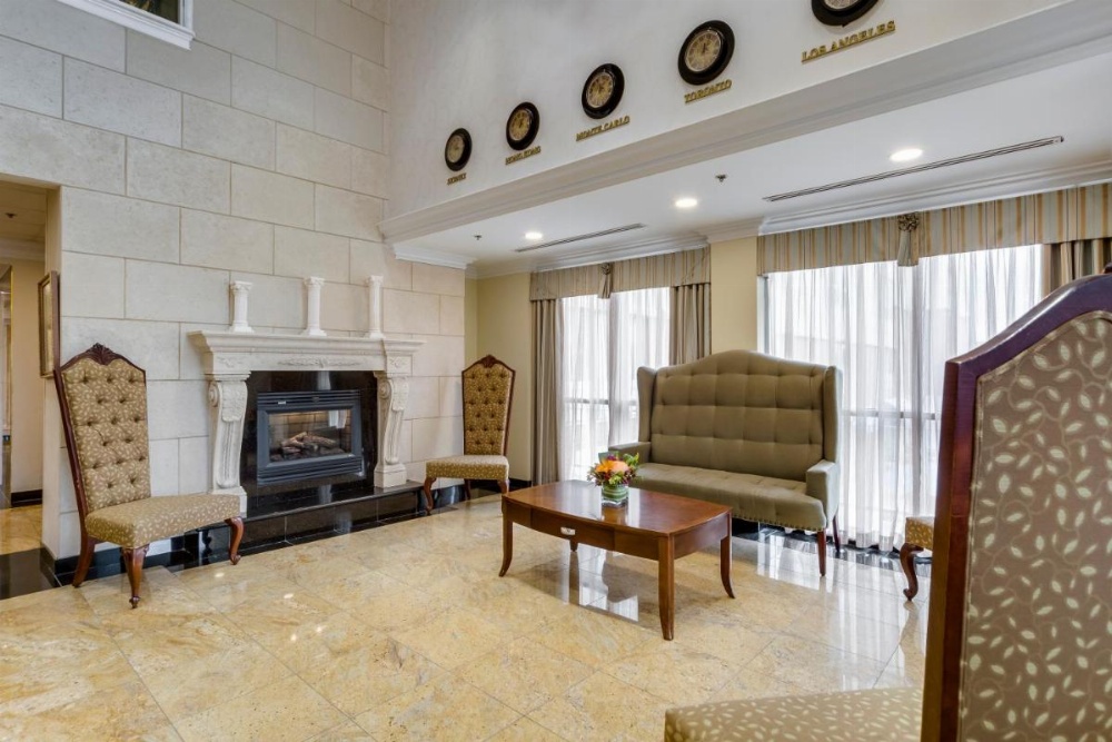 Monte Carlo Inns - Vaughan Suites Image 44